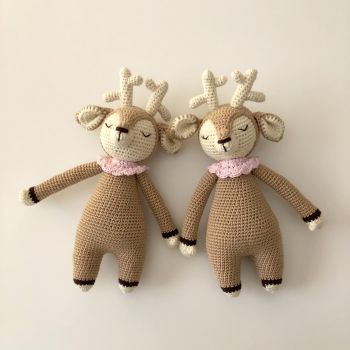 Baby Deer 9.8" - 25 cm - (no flowers)