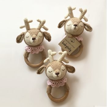 'Fawn Rattle 6.1" - 15.5 cm