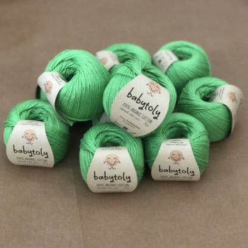 10 Yarn Bundle - Green Apple