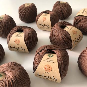 ' Organic Cotton Yarn - WALNUT, 826